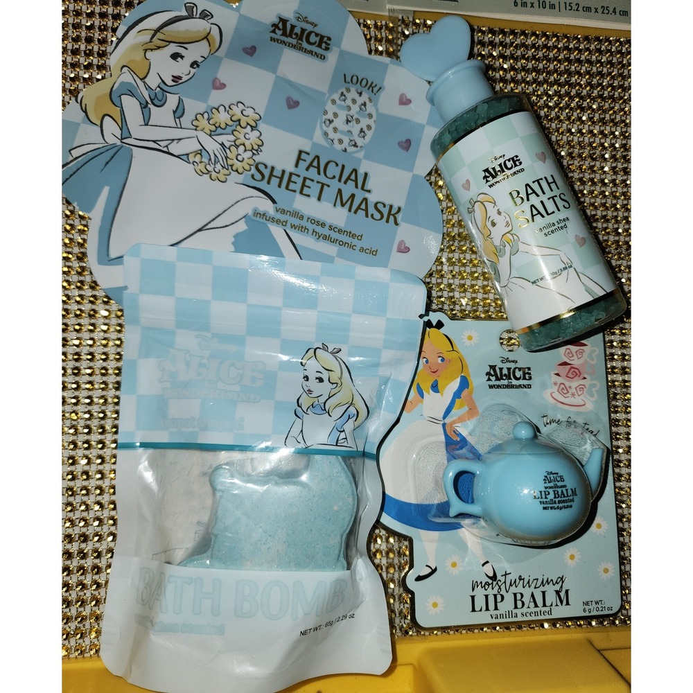 Disney Alice in Wonderland 4pc Bath Beauty Set Lip Balm Mask Bath Bomb Salts New